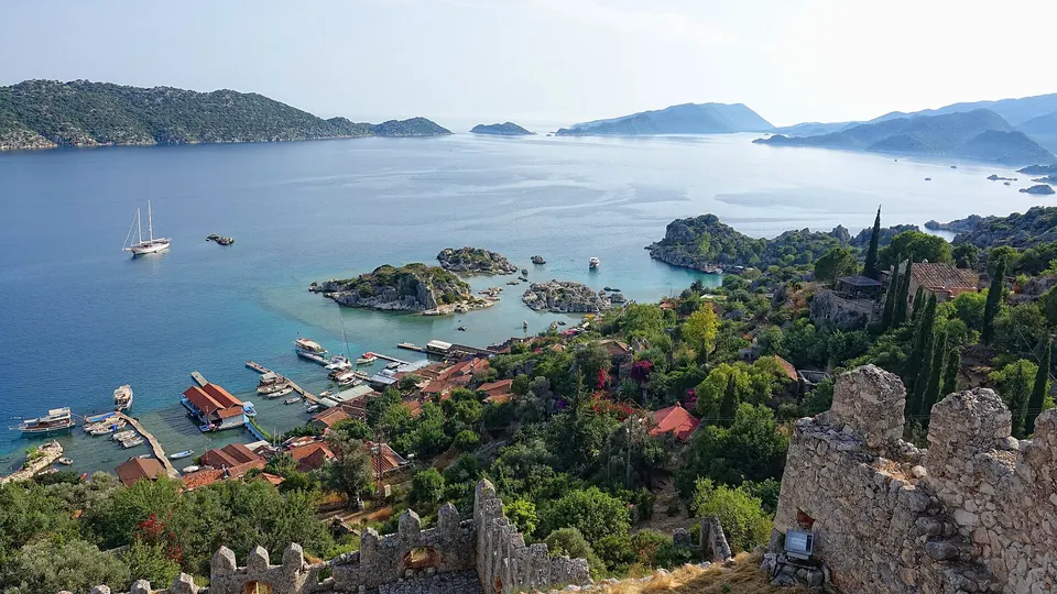 Kekova Batık Şehir Turu: Kaş ve Alanya VIP Transfer Rehberi