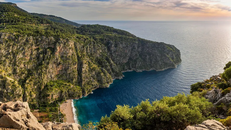 Kelebekler Vadisi ve Kabak Koyu: Fethiye Doğa Turu Transfer Rehberi